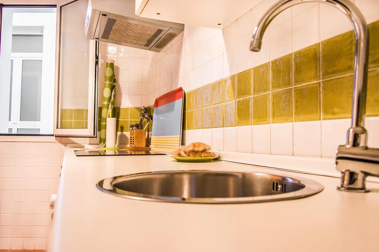 Alohamundi Harinas Apartment Seville Spain
