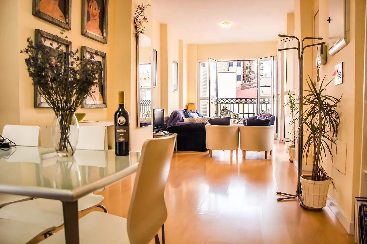 Alohamundi Harinas Apartment Seville