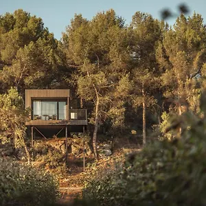 https://les-cabanes-de-loller-del-mas.catalonia-hotels.com